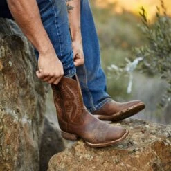 Ariat Men's Rowder VentTek 360 Western Boot -Western Cowboy Equipment Shop 10040237 lifestyle