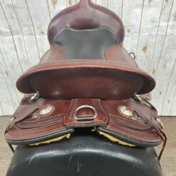 Circle Y 16-Inch-Wide Omaha Flex Trail Saddle -Western Cowboy Equipment Shop 1554 1601 05