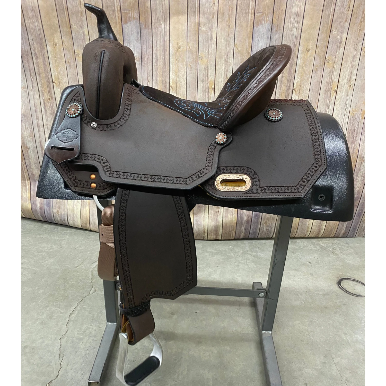 Circle Y Wide 14.5-Inch-Wide Lindale Chocolate Barrel Saddle 3 Circle Y Wide 14.5-Inch-Wide Lindale Chocolate Barrel Saddle