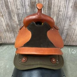Fabtron Cordura Trail Saddle With Black Seat And Round Skirt, 15 Inch Seat -Western Cowboy Equipment Shop 7102 3