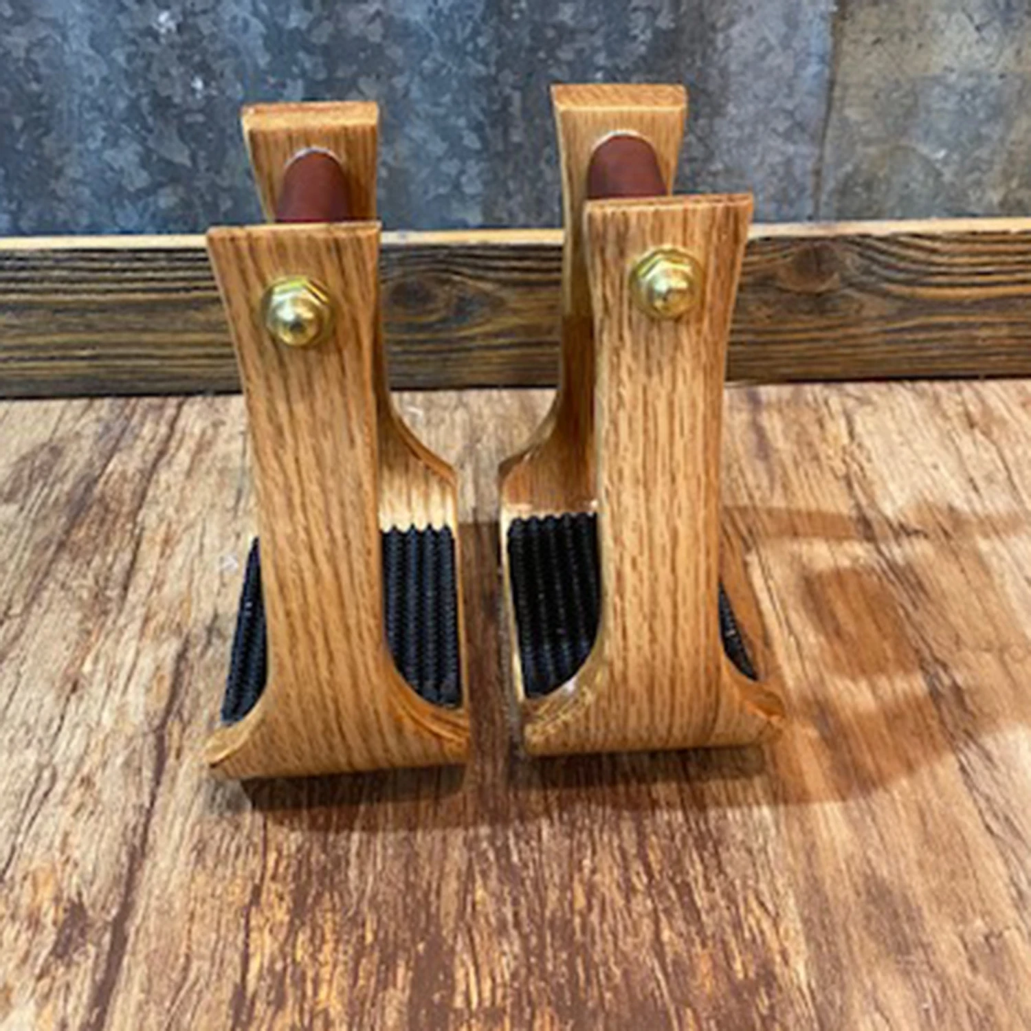 Nettles 3" Varnish Finish Barrel Stirrup 4 Nettles 3" Varnish Finish Barrel Stirrup - Image 2