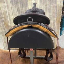 Circle Y 16 Inch Xtra Wide Mineral Wells Trail Saddle -Western Cowboy Equipment Shop back f5eaed40 3a36 4b4c b417 354cf8974f97