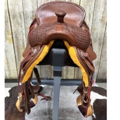 HR Saddlery 15 Inch Cowhorse Pencil Roll Saddle -Western Cowboy Equipment Shop cowhorsefront
